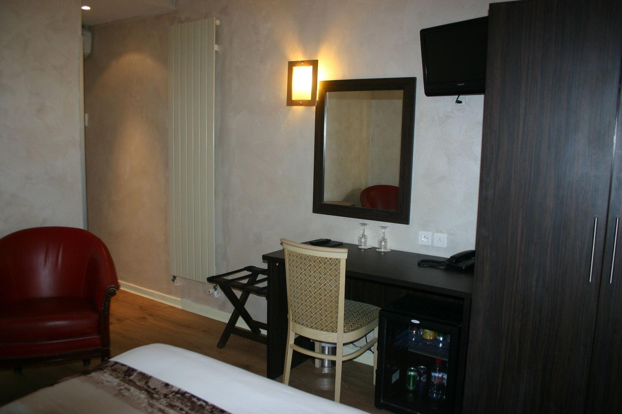 Hotel Derby Eiffel Paris Luaran gambar